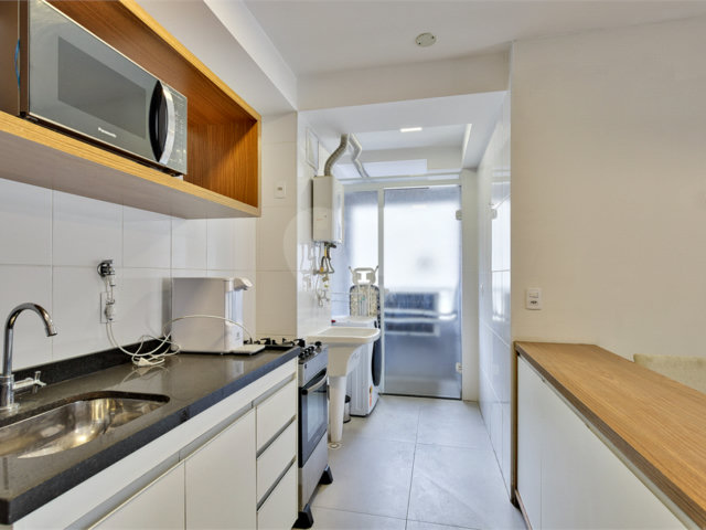 Apartamento à venda com 2 quartos, sendo 1 suíte,  em Chácara Santo Antônio (zona Sul), São Paulo, SP