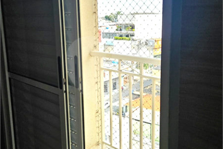Apartamento à venda com 3 quartos, sendo 1 suíte, em Vila Paulo Silas, São Paulo, SP