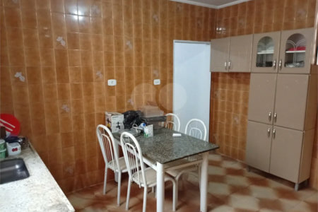 Sobrado à venda com 3 quartos, sendo 2 suítes, em Vila Medeiros, São Paulo, SP