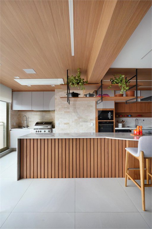 Apartamento à venda com 3 suítes em Indianópolis, São Paulo, SP