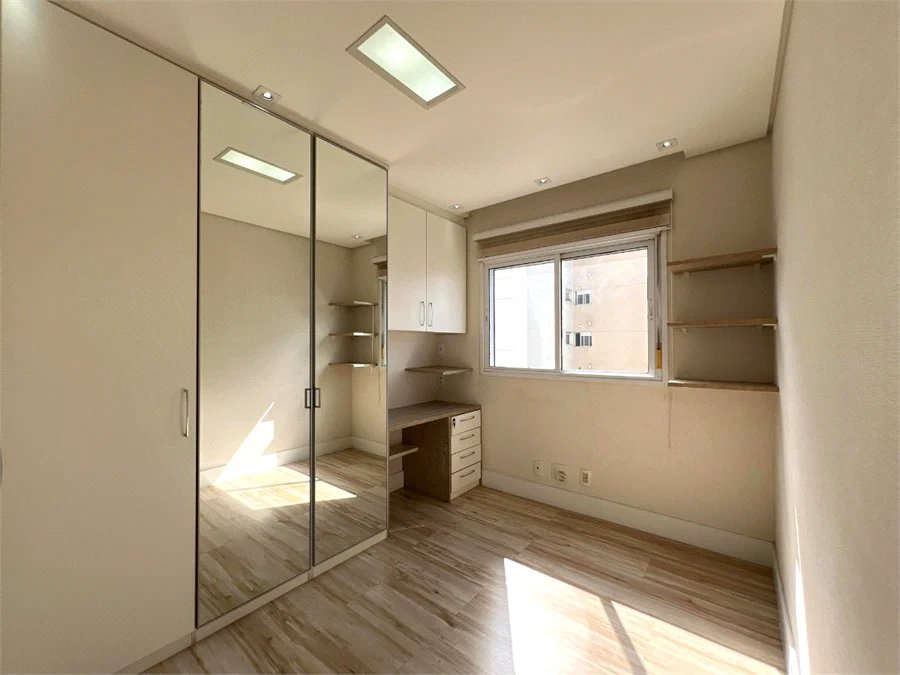 Apartamento à venda com 3 quartos, sendo 1 suíte, em Vila Andrade, São Paulo, SP