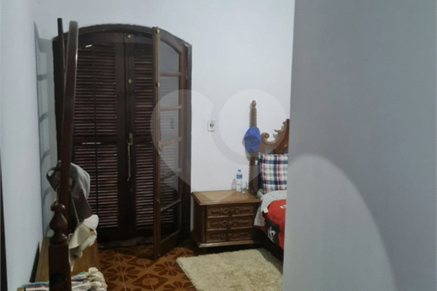 Chácara à venda com 4 quartos, sendo 2 suítes, em Jaraguá, São Paulo, SP