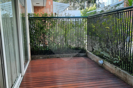 Casa à venda com 4 suítes no condomínio Las Cumbres, São Paulo - SP
