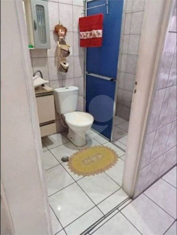 Sobrado à venda com 4 quartos em Cidade Kemel, Poá, SP