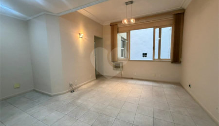Apartamento à venda com 2 quartos, sendo 1 suíte,  em Leblon, Rio de Janeiro, RJ