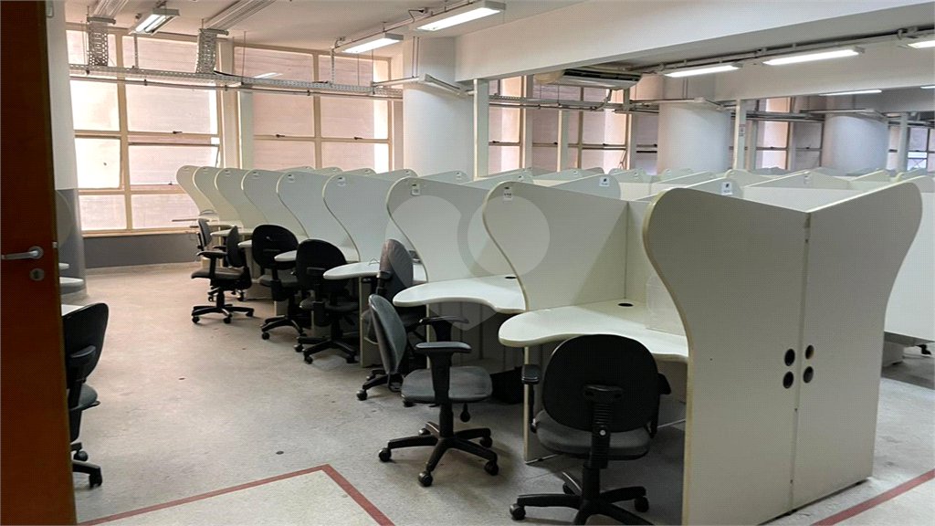 Sala à venda ou para alugar no Centro, São Paulo, SP