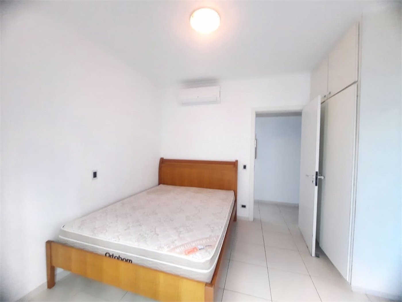 Apartamento Residencial à venda, Pitangueiras, Guarujá - AP0136.