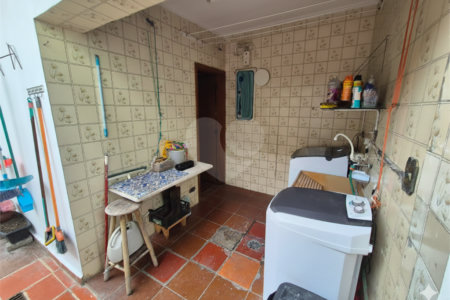 Sobrado à venda com 3 quartos, sendo 1 suíte, em Vila São Francisco, São Paulo, SP