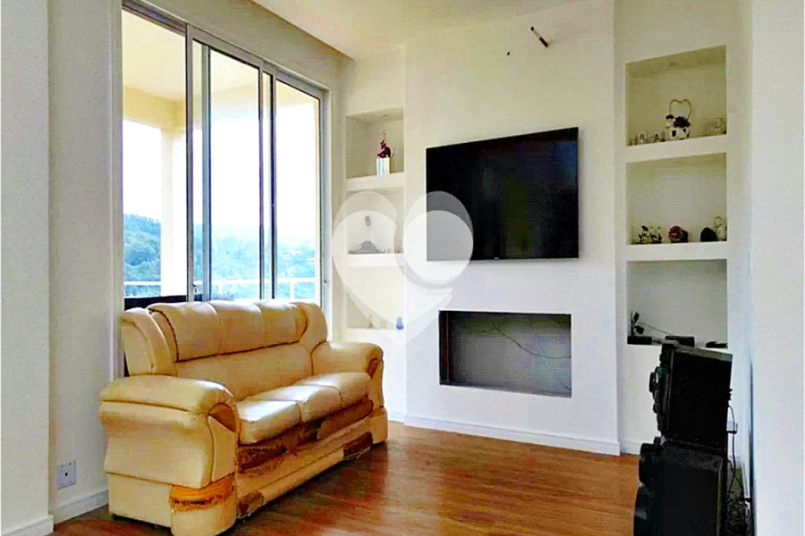 Casa à venda com 4 suítes no condomínio Alpes da Cantareira, Mairiporã - SP