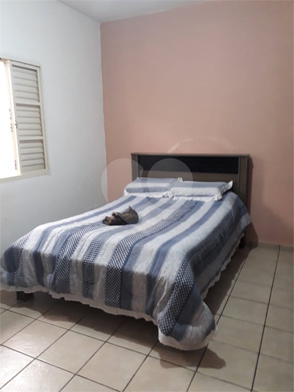 Casa à venda com 2 quartos no Centro, Bom Jesus dos Perdões, SP