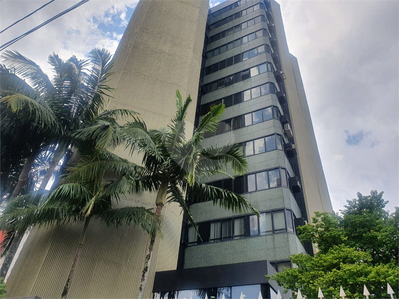 Sala à venda em Chácara Santo Antônio, São Paulo, SP
