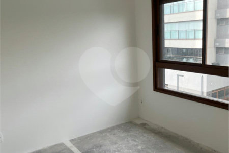 Apartamento à venda com 3 quartos, sendo 1 suíte, em Brooklin Novo, São Paulo, SP