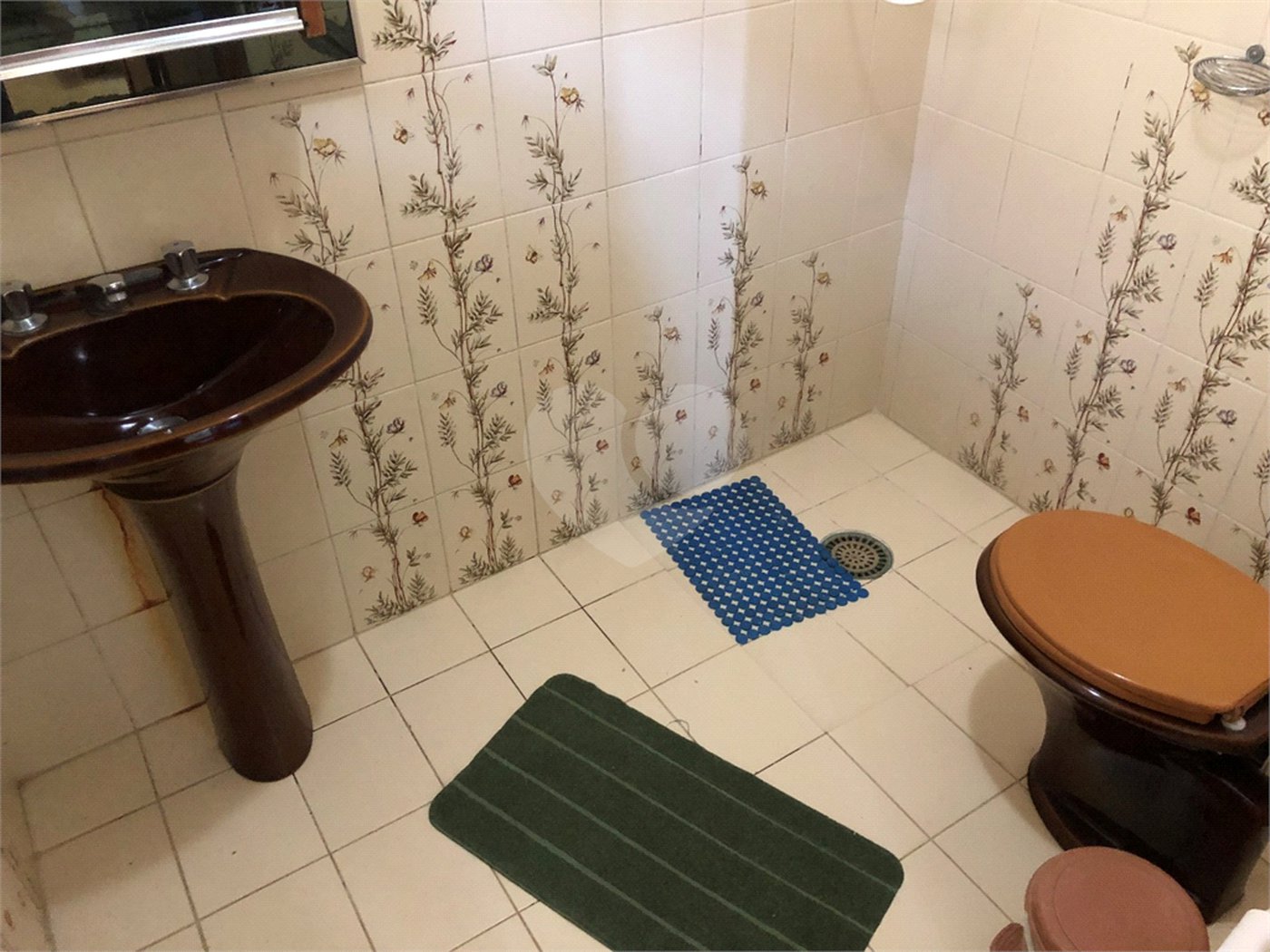 Sobrado à venda com 5 suítes em Tremembé, São Paulo, SP