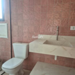 Casa à venda com 3 suítes em Vila Petrópolis, Atibaia, SP