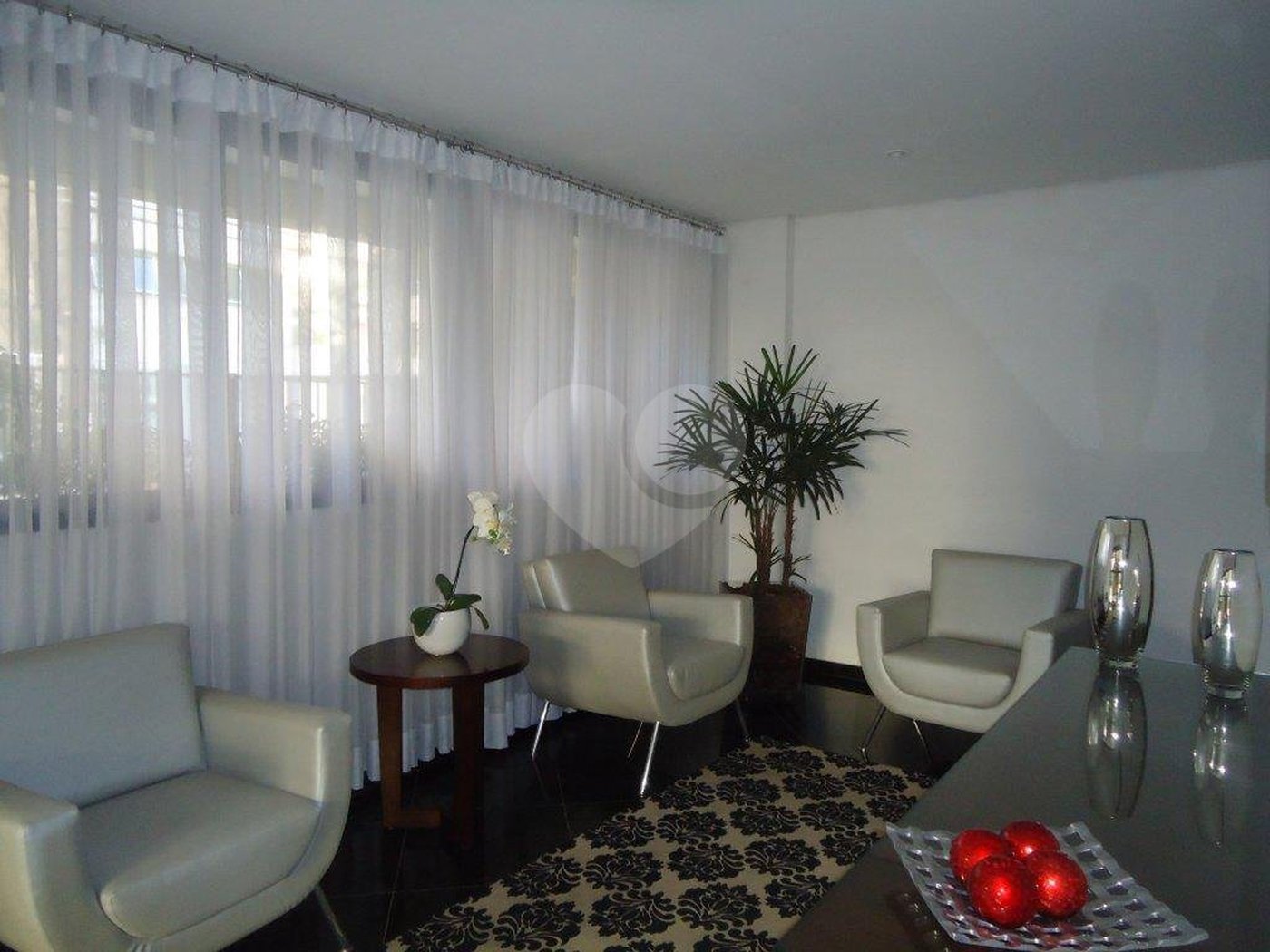 Apartamento à venda ou para alugar com 4 quartos, sendo 3 suítes, em Santana, São Paulo, SP