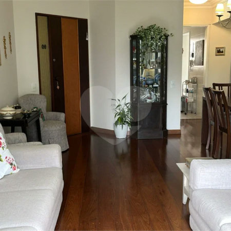 Apartamento à venda com 3 quartos, sendo 1 suíte,  em Jardim das Acácias, São Paulo, SP