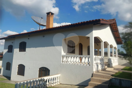 Chácara à venda com 5 quartos, sendo 1 suíte,  em Alpes do Sarapu, Salto de Pirapora, SP