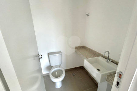 Apartamento à venda com 2 suítes em Brooklin, São Paulo, SP
