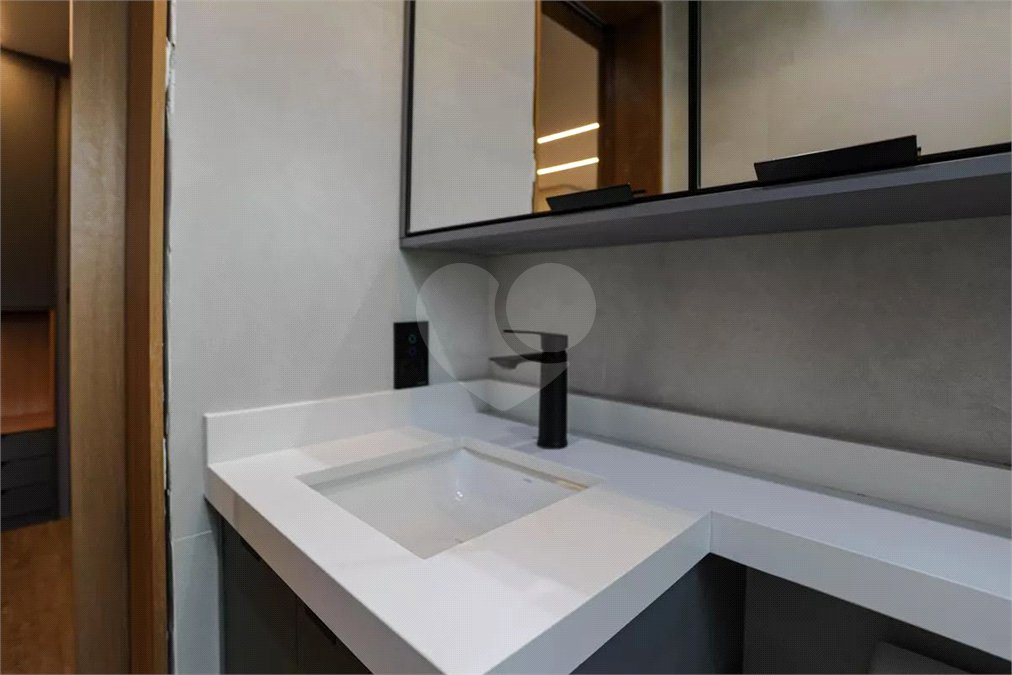 Apartamento para alugar com 1 quarto em Botujuru, Mogi das Cruzes, SP