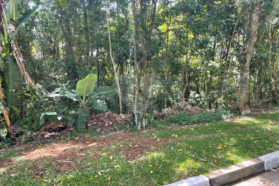 Terreno à venda no condomínio Cantareira, Mairiporã - SP