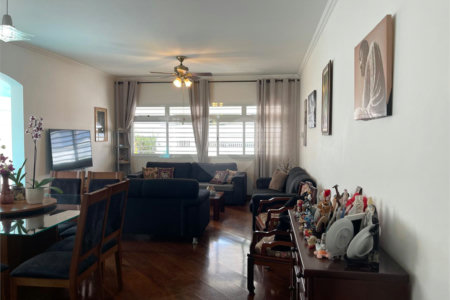 Sobrado à venda com 4 quartos, sendo 2 suítes, em Chácara Monte Alegre, São Paulo, SP
