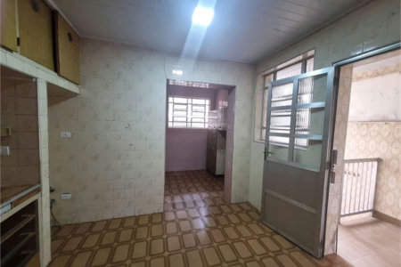 Sobrado Amplo à Venda na Vila Belmiro – Santos