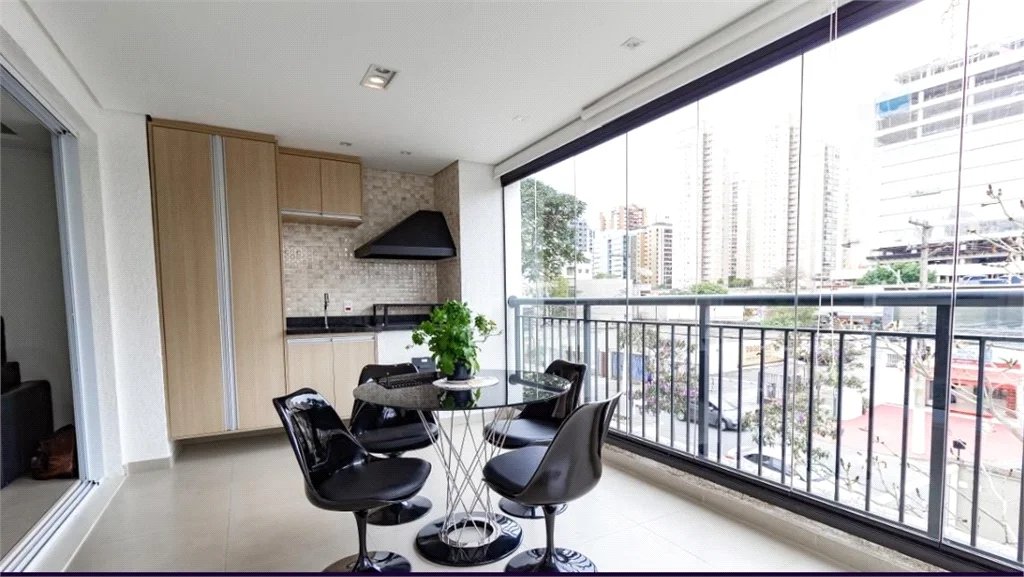 Apartamento à venda com 2 quartos, sendo 1 suíte, em Vila Cordeiro, São Paulo, SP