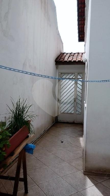 Sobrado à venda com 4 quartos, sendo 2 suítes, em Vila Nivi, São Paulo, SP