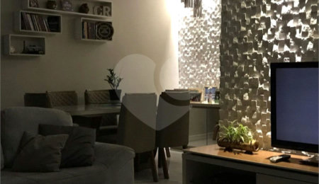 Casa à venda com 2 quartos, sendo 1 suíte,  em Cosmos, Rio de Janeiro, RJ