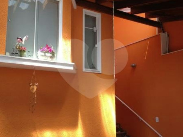 Sobrado à venda com 3 quartos, sendo 1 suíte,  em Vila Nova Cachoeirinha, São Paulo, SP