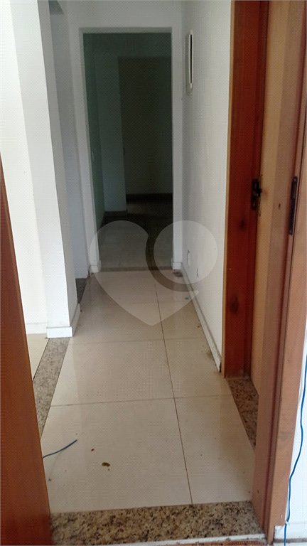 Casa à venda com 3 quartos em Campo Grande, Rio de Janeiro, RJ