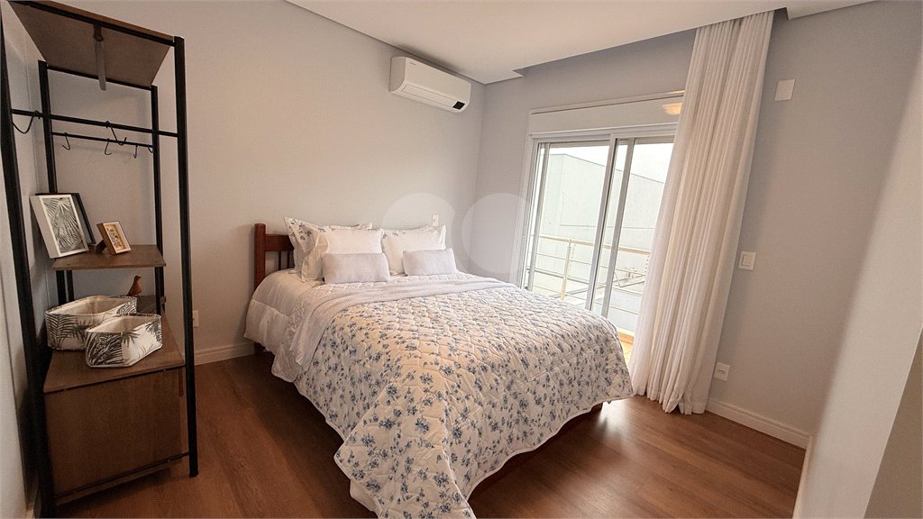 Casa à venda com 3 suítes no condomínio Jardim Residencial Dona Maria José, Indaiatuba - SP