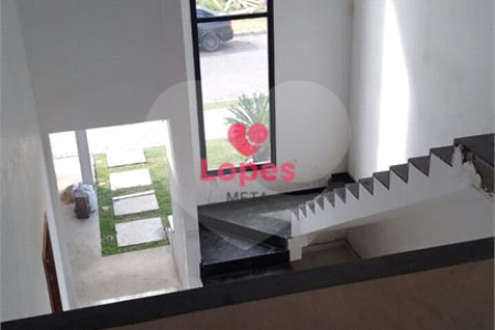 Casa à venda com 3 suítes no condomínio Reserva Aruanã, São José dos Campos - SP