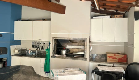 Casa à venda com 2 suítes no condomínio Recanto dos Ipes, Atibaia - SP