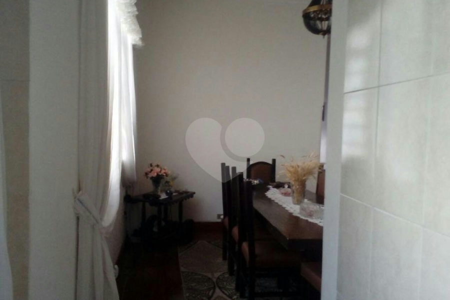 Casa à venda com 4 quartos em Santana, São Paulo, SP
