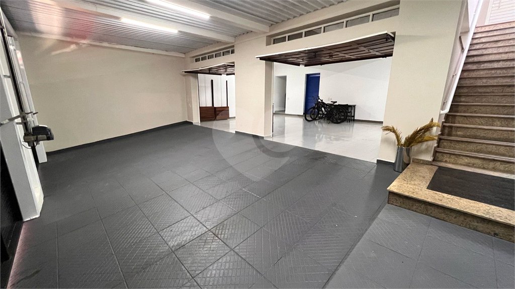 Sobrado à venda com 3 quartos, sendo 1 suíte, em Tremembé, São Paulo, SP