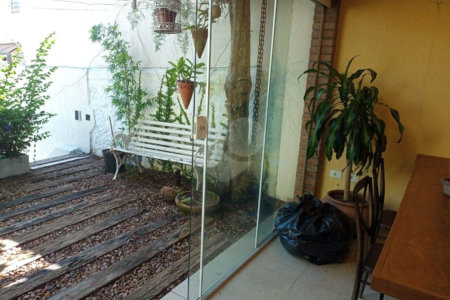 Casa à venda com 3 quartos, sendo 1 suíte,  em Vila Monumento, São Paulo, SP