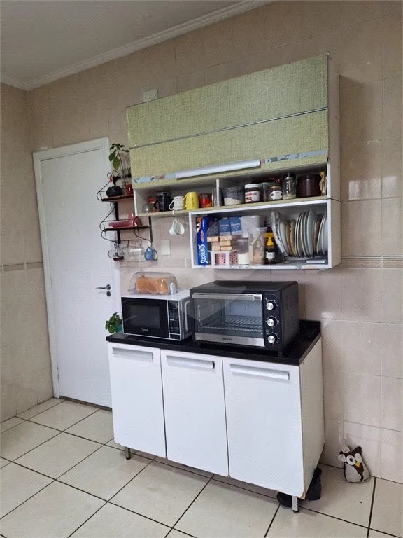 Sobrado à venda com 3 quartos, sendo 1 suíte, em Vila Irmãos Arnoni, São Paulo, SP