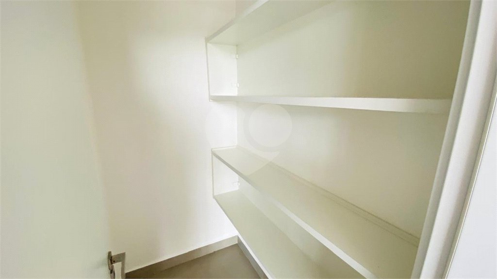 Casa à venda com 3 suítes no condomínio Vale das Aguas, Bragança Paulista - SP