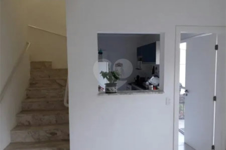 Casa à venda com 4 quartos, sendo 1 suíte, no condomínio Urbanova Premium, São José dos Campos - SP
