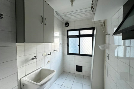 Apartamento à venda com 3 quartos, sendo 1 suíte, em Vila Mazzei, São Paulo, SP