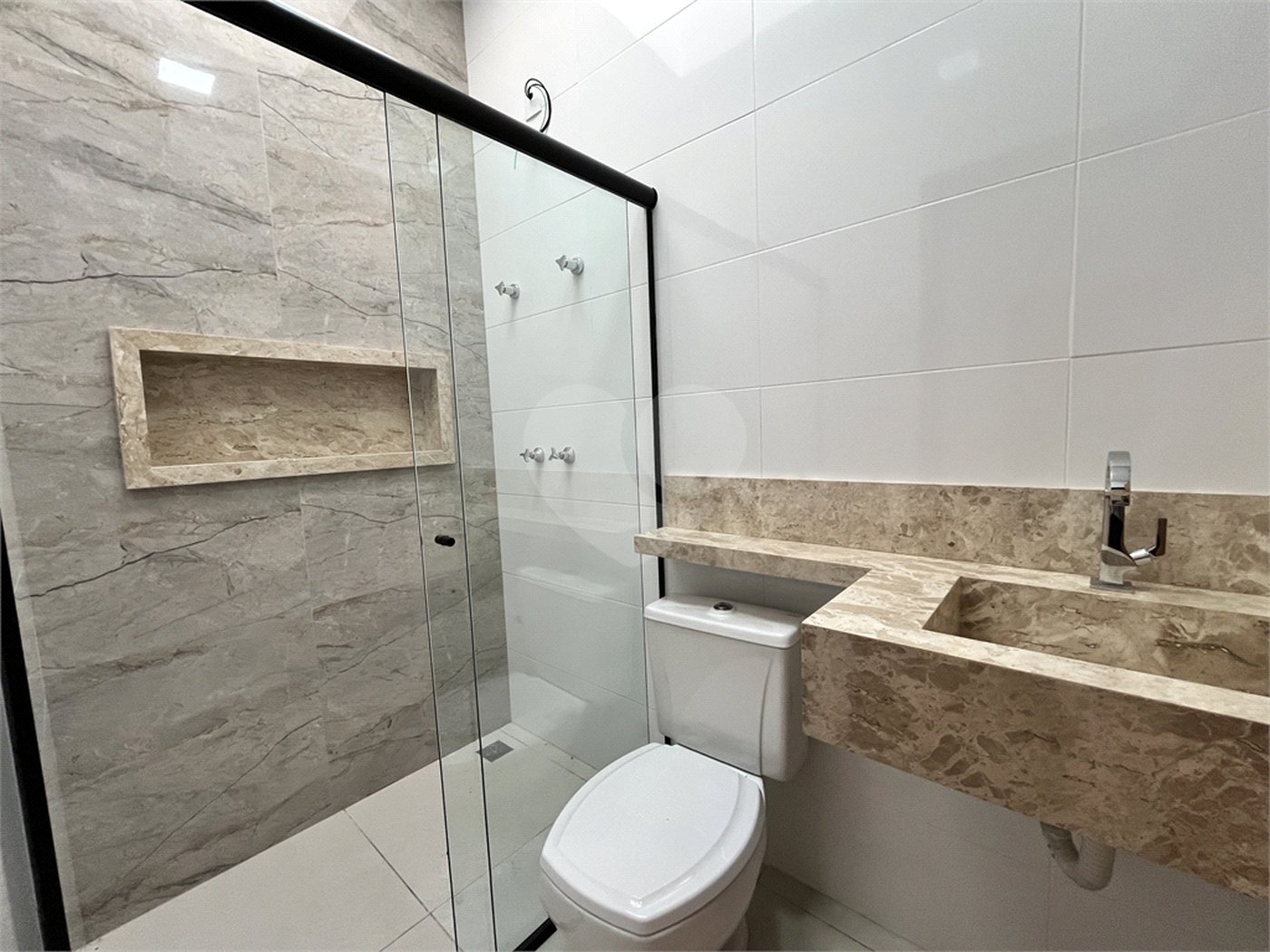 Casa à venda com 3 suítes no condomínio Ibiti Reserva, Sorocaba - SP