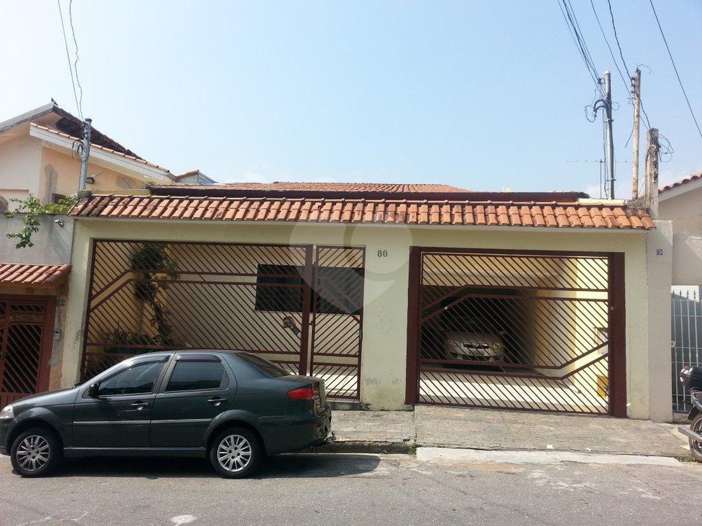 Sobrado à venda ou para alugar com 4 quartos, sendo 1 suíte, em Parada Inglesa, São Paulo, SP
