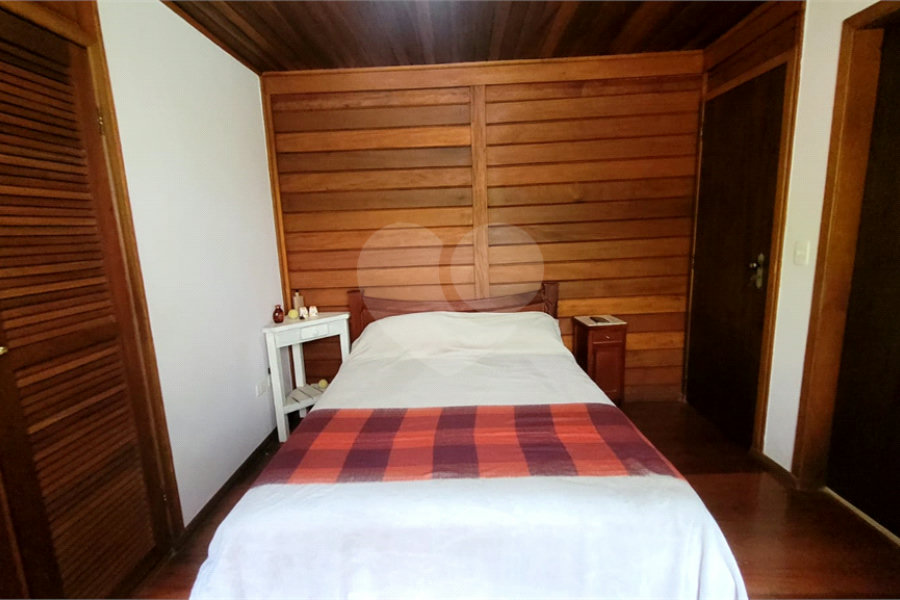 Casa à venda com 3 suítes no condomínio Sausalito, Mairiporã - SP