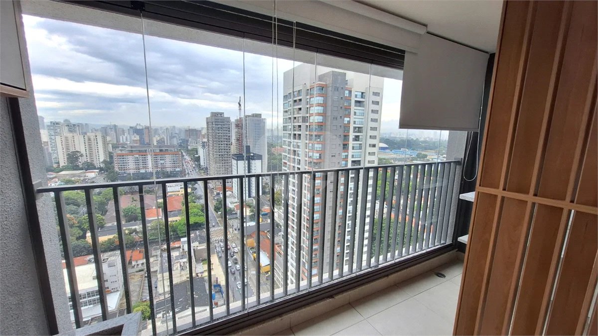 Apartamento para alugar com 2 quartos, sendo 1 suíte, em Chácara Santo Antônio, São Paulo, SP