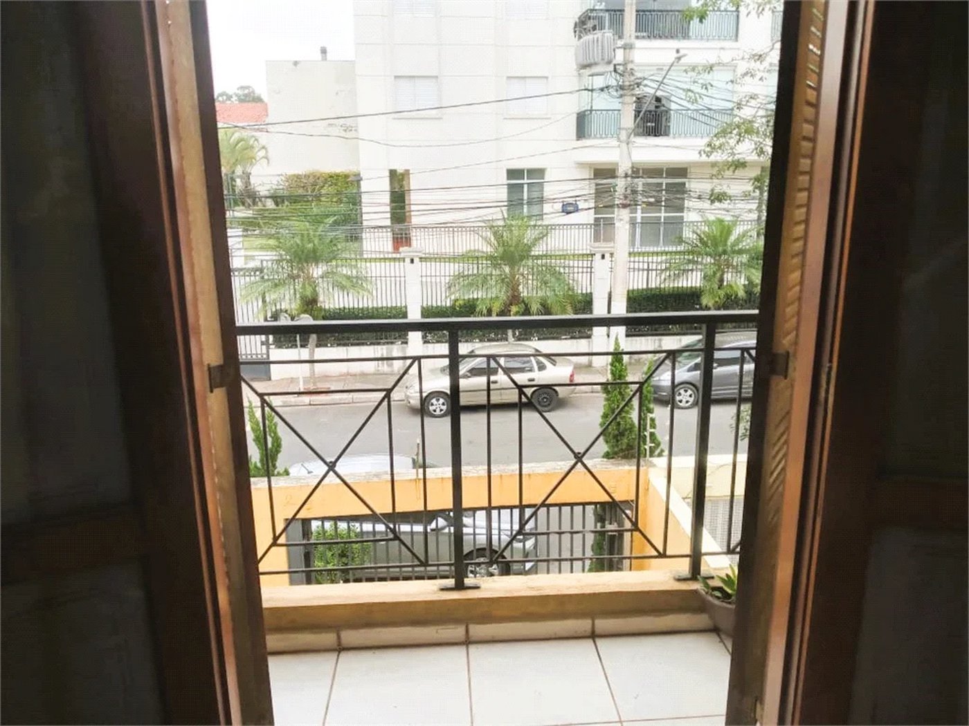 Sobrado à venda com 3 suítes em Jardim Londrina, São Paulo, SP