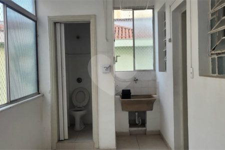 Apartamento à venda com 2 quartos em Aclimação, São Paulo, SP