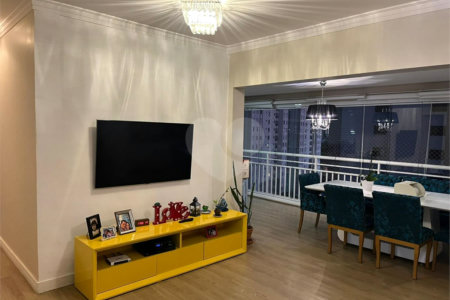 Apartamento à venda com 3 quartos, sendo 2 suítes, em Tatuapé, São Paulo, SP