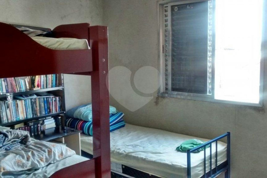 Sobrado à venda com 4 quartos, sendo 1 suíte, em Tremembé, São Paulo, SP