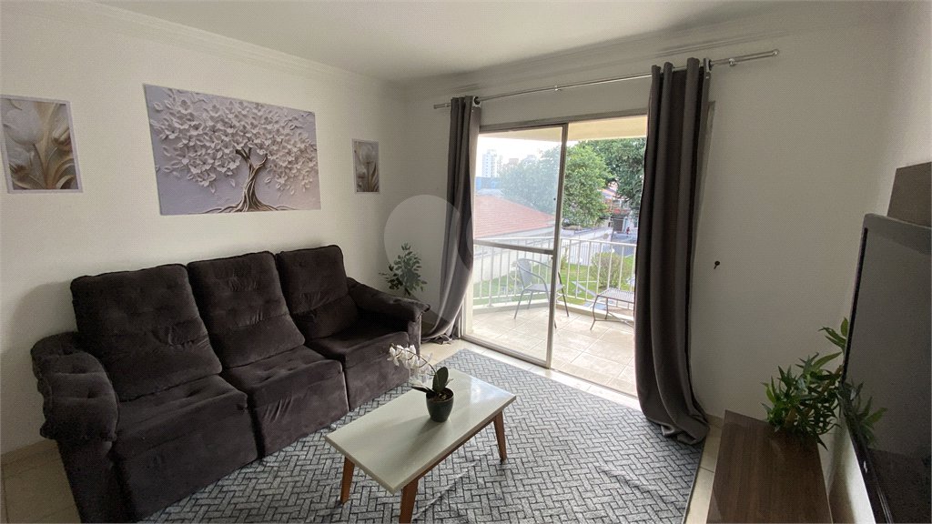 Apartamento à venda com 3 quartos, sendo 1 suíte, em Campo Belo, São Paulo, SP